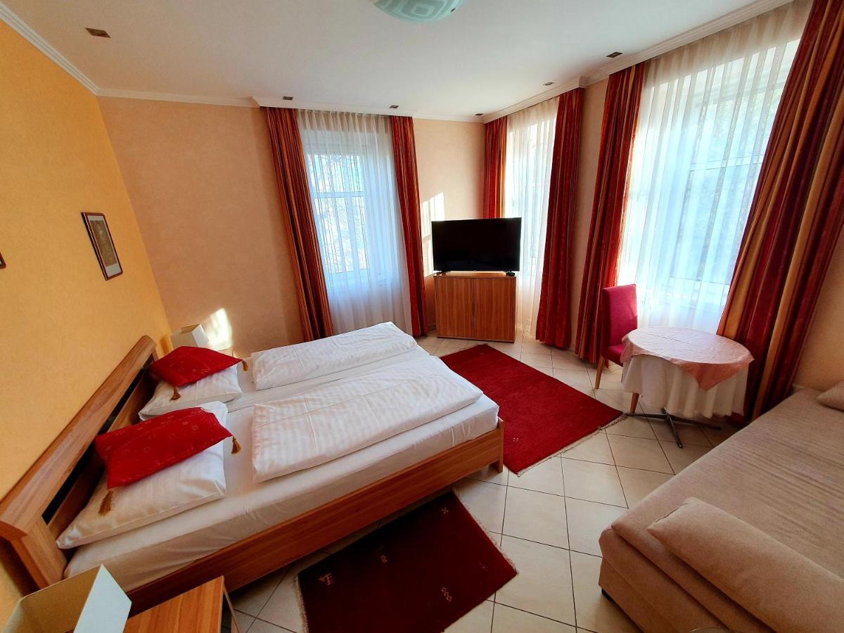 Hotel Hotwagner Maria Enzersdorf Exterior foto